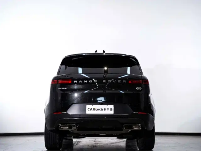 Land Rover Range Rover Sport — Фото автомобиля 7