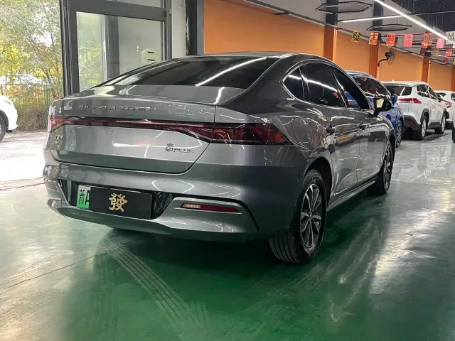 BYD Qin PLUS — Фото автомобиля 5
