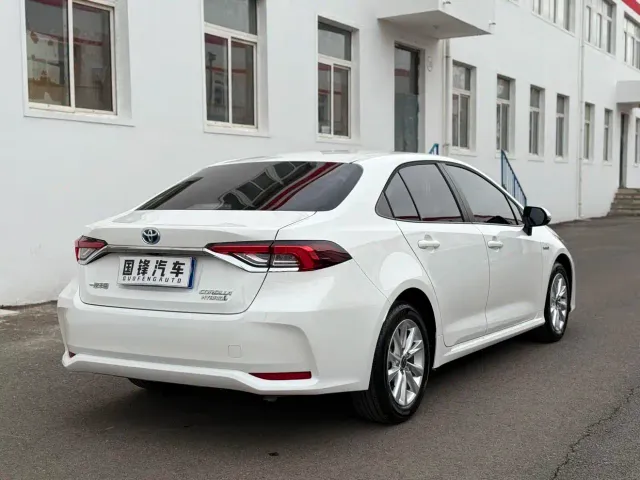 Toyota Corolla — Фото автомобиля 6