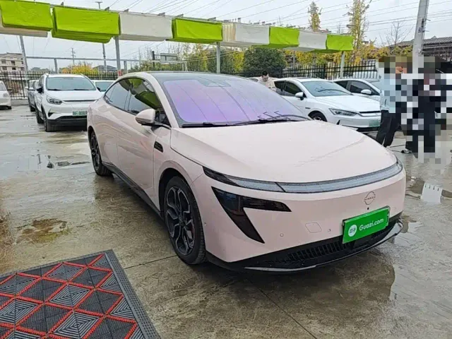 Nissan N7 — Фото автомобиля 3
