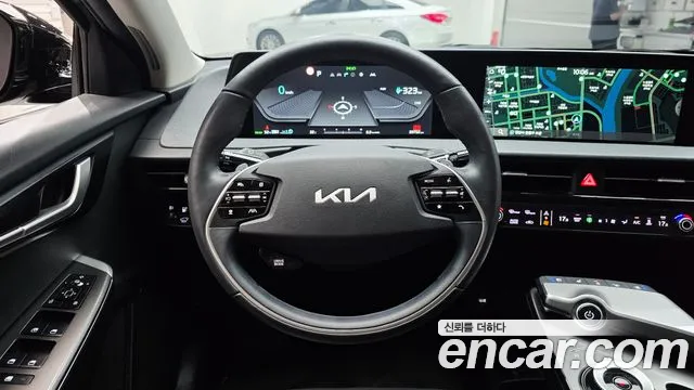 Kia EV6 — Фото автомобиля 13