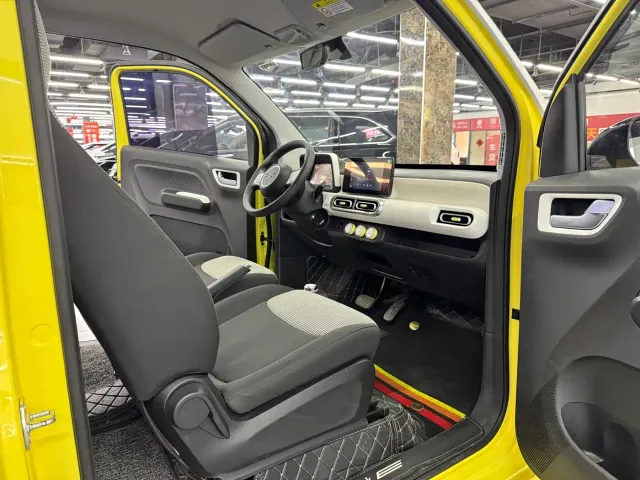 Wuling Hongguang Mini EV — Фото автомобиля 9
