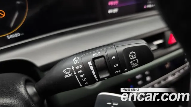 Kia Seltos New — Фото автомобиля 27