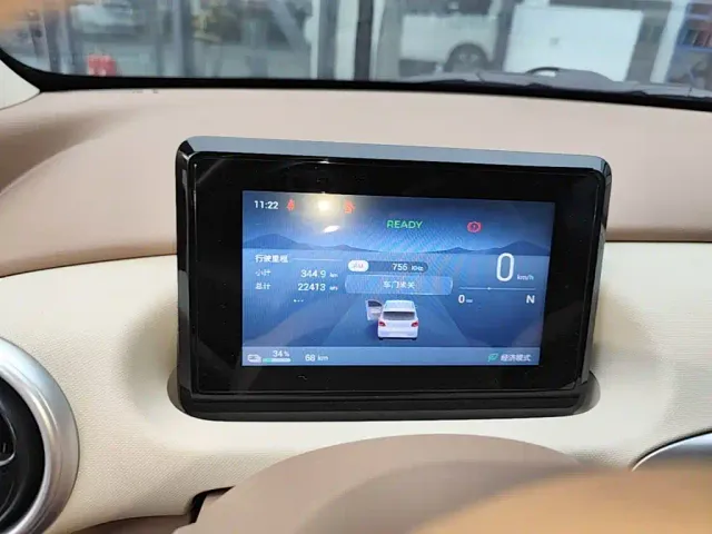 Wuling Hongguang Mini EV — Фото автомобиля 11