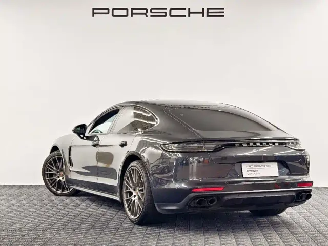 Porsche Panamera — Фото автомобиля 5
