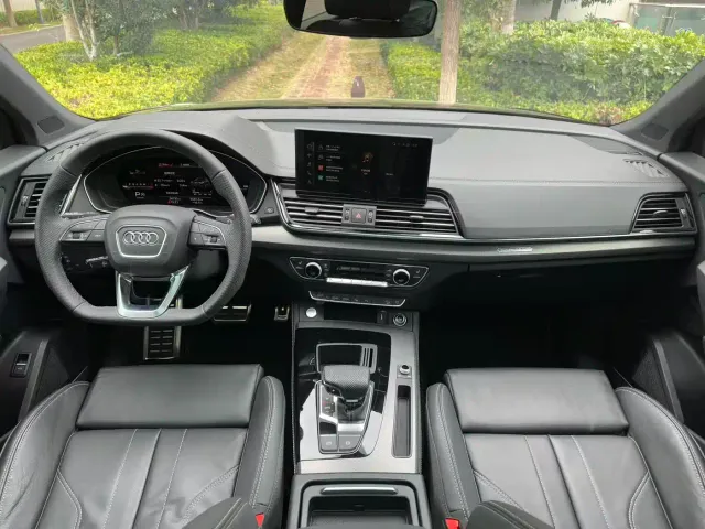 Audi Q5L — Фото автомобиля 14