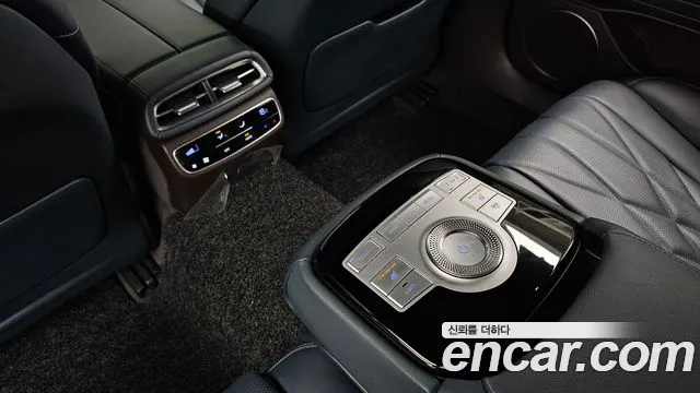 Genesis G80 Бензин 3.5 турбо AWD — Фото автомобиля 18
