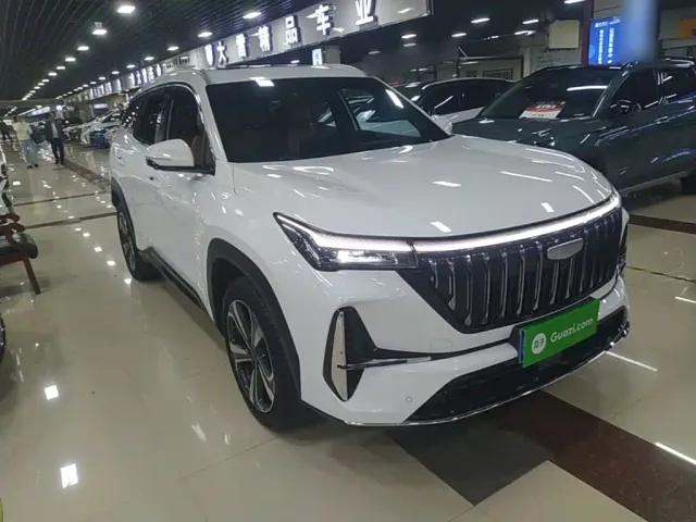 Geely Boyue L — Фото автомобиля 3