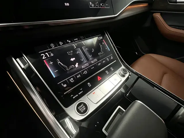 Audi Q7 — Фото автомобиля 12