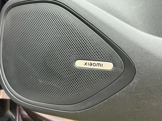 Xiaomi SU7 — Фото автомобиля 15