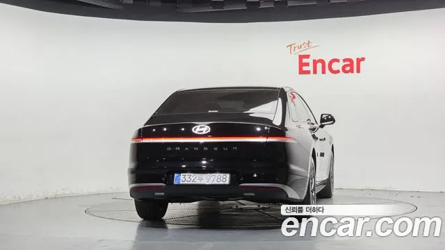 Hyundai Grandeur — Фото автомобиля 4