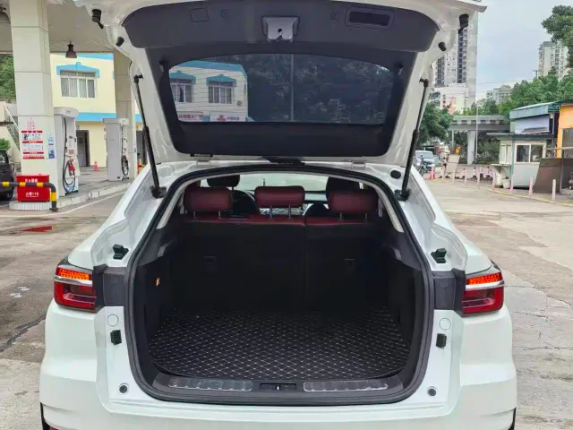 Changan CS85 COUPE — Фото автомобиля 13