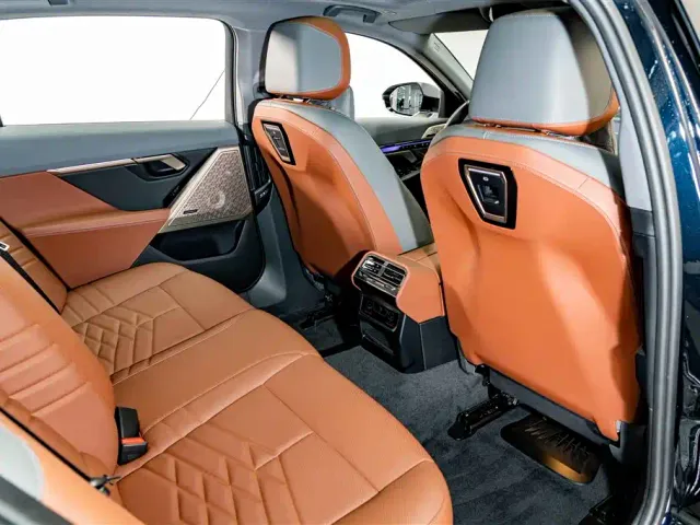 BMW 5 Series — Фото автомобиля 23