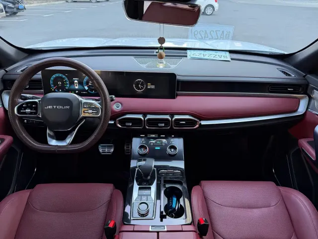 Jetour X70 Plus — Фото автомобиля 6