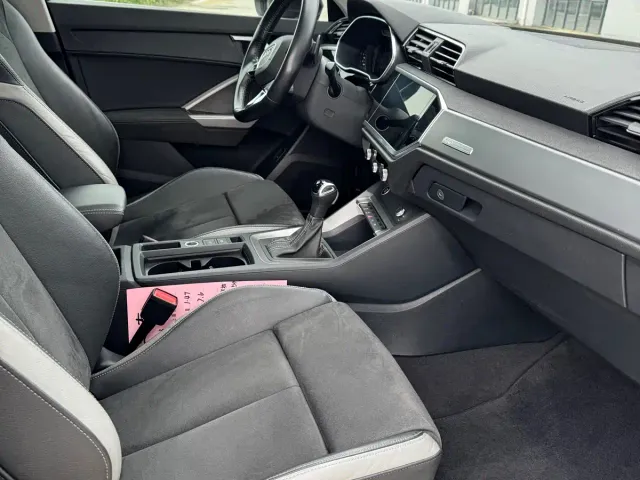Audi Q3 — Фото автомобиля 9