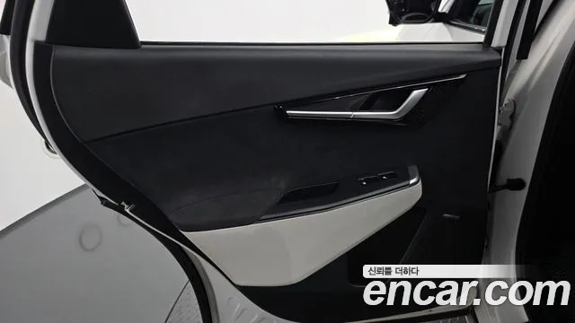 Kia EV6 — Фото автомобиля 14