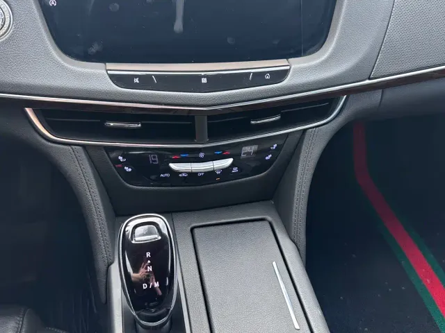 Cadillac CT6 — Фото автомобиля 9