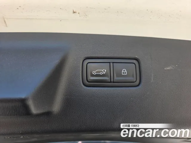 Hyundai Santafe Santa Fe (MX5) Бензин 2.5T 2WD — Фото автомобиля 17