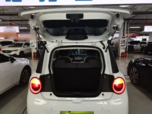 Changan Lumin — Фото автомобиля 18