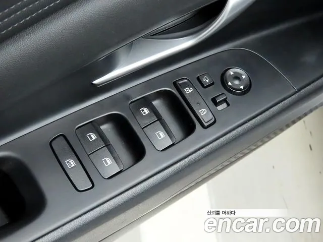 Hyundai Avante CN7 — Фото автомобиля 13