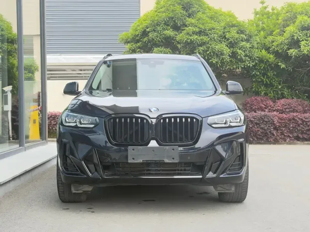 BMW X3 — Фото автомобиля 3