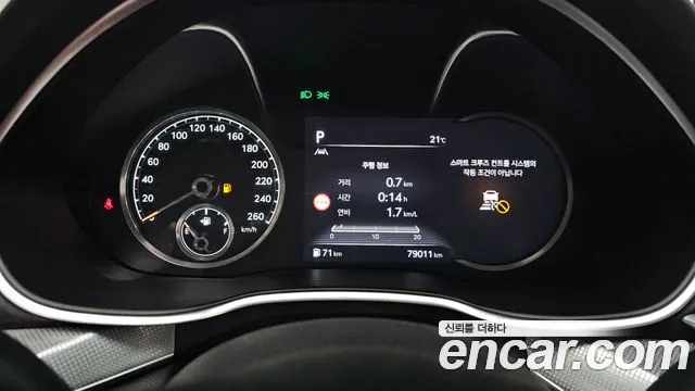 Genesis G80 Бензин 2.5 турбо AWD — Фото автомобиля 8