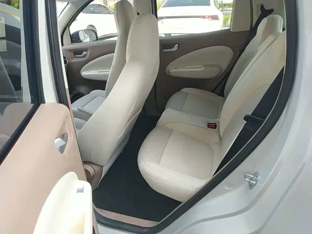 Wuling Hongguang Mini EV — Фото автомобиля 16