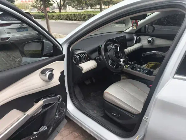 BYD Yuan PLUS — Фото автомобиля 12