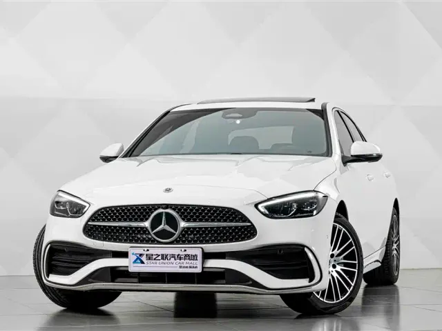 Mercedes-Benz C-Class — Фото автомобиля 2