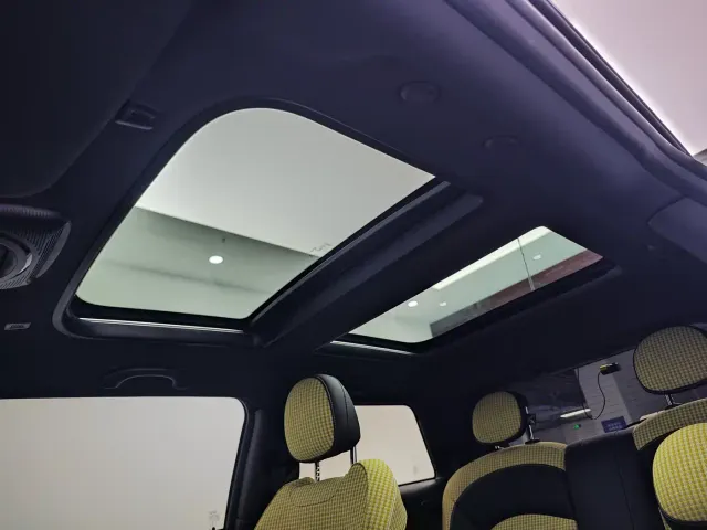 MINI Hatch — Фото автомобиля 16