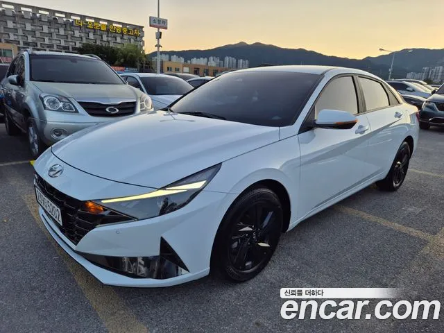 Hyundai AVANTE Avante (CN7) — Фото автомобиля 2