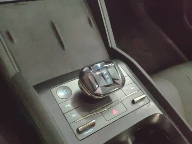 BYD Qin L — Фото автомобиля 13