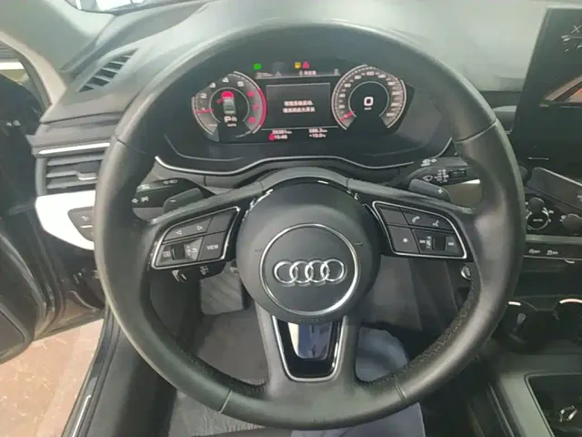 Audi A4L — Фото автомобиля 10