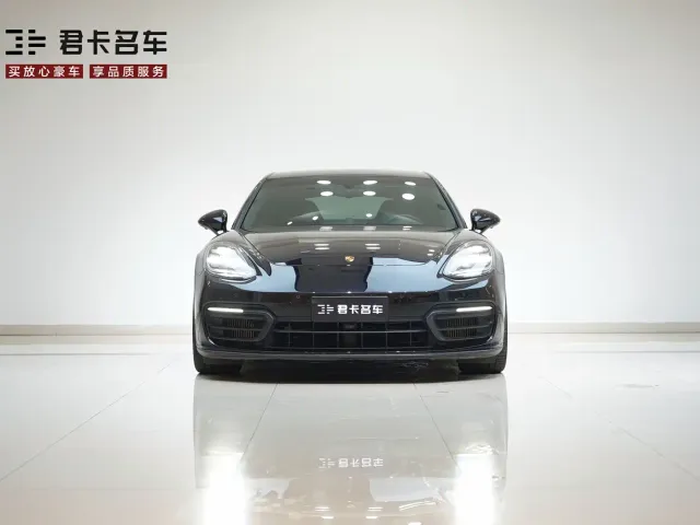 Porsche Panamera — Фото автомобиля 3