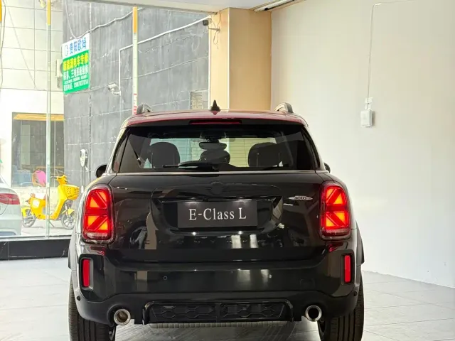 MINI Hatch — Фото автомобиля 9
