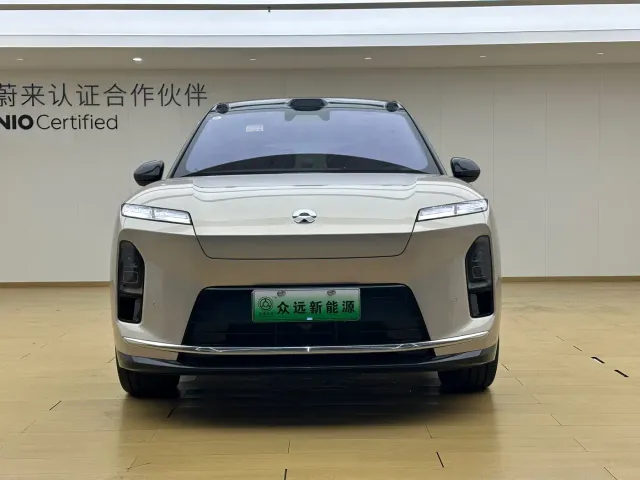 Nio ES8 — Фото автомобиля 2