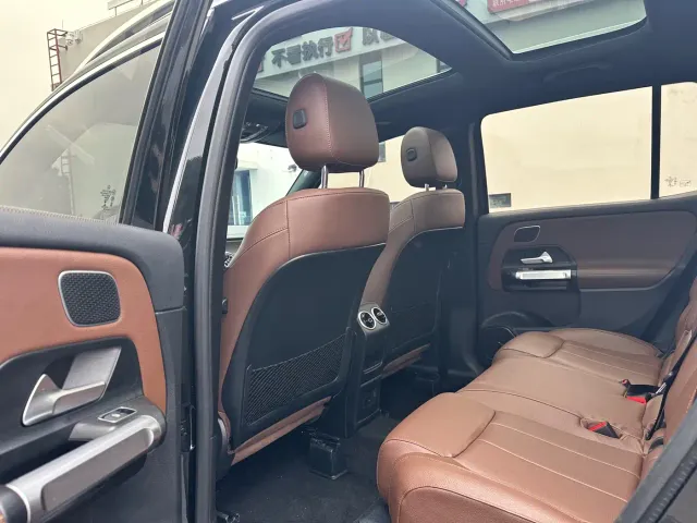 Mercedes-Benz GLB-Class — Фото автомобиля 10