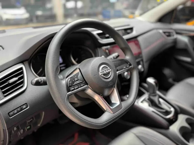 Nissan Qashqai — Фото автомобиля 11