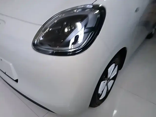 Wuling Hongguang Mini EV — Фото автомобиля 23