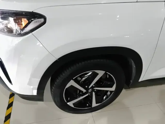Hyundai ix35 — Фото автомобиля 22