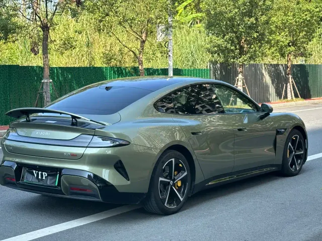 Xiaomi SU7 — Фото автомобиля 9