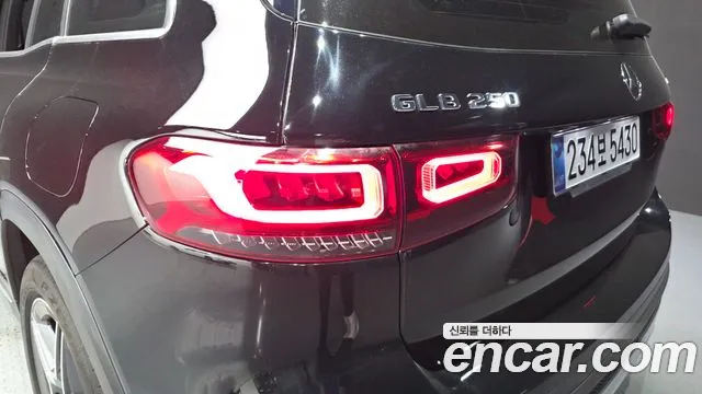 Mercedes-Benz GLB-Class X247 — Фото автомобиля 8