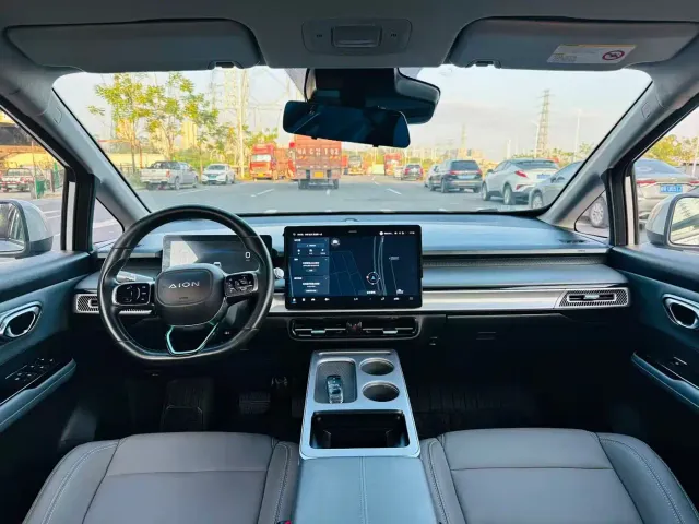 GAC Aion Y — Фото автомобиля 11