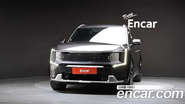 Kia EV9 — Фото автомобиля 3