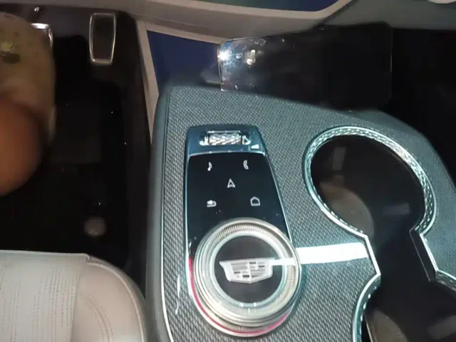 Cadillac Optiq — Фото автомобиля 13
