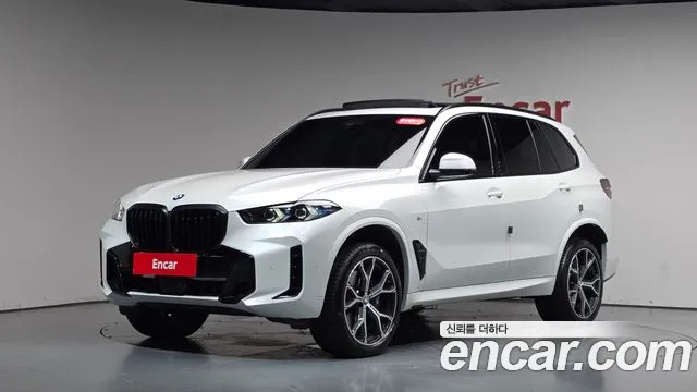 Фотография автомобиля — BMW X5 G05
