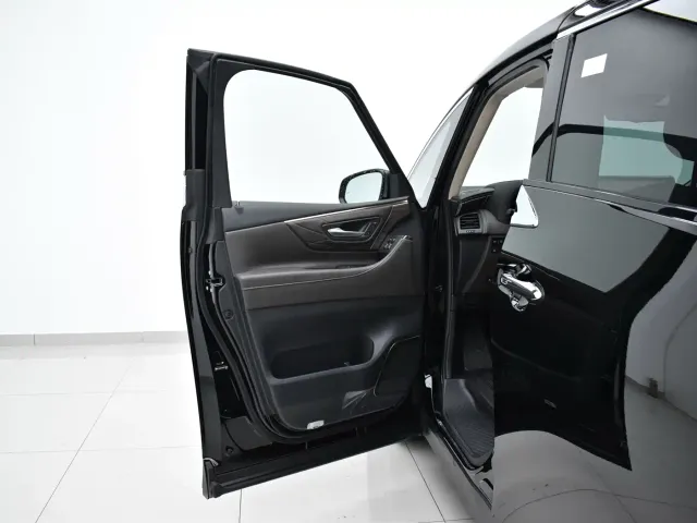 Toyota Alphard — Фото автомобиля 22