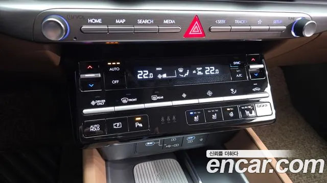 Hyundai Grandeur GN7 — Фото автомобиля 17