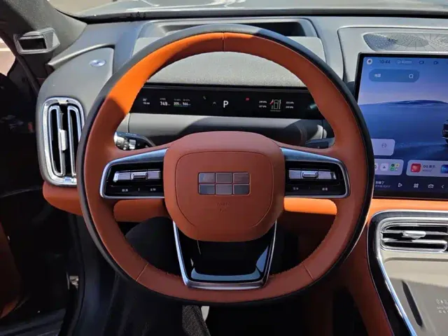 Geely Galaxy M9 — Фото автомобиля 15
