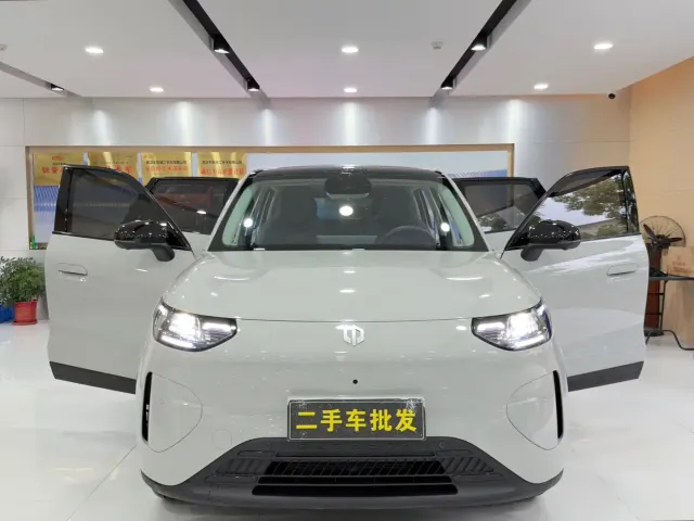 Leapmotor A10 — Фото автомобиля 16